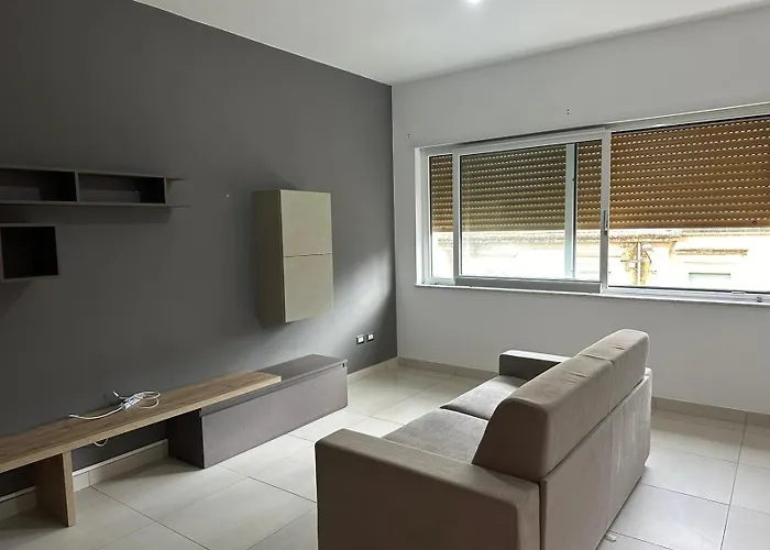 Sharon * Vibo Valentia